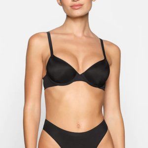 NWT SKIMS WEIGHTLESS DEMI BRA SZ 32DDD